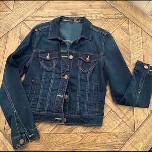 American Eagle Jean jacket ✨OBO✨